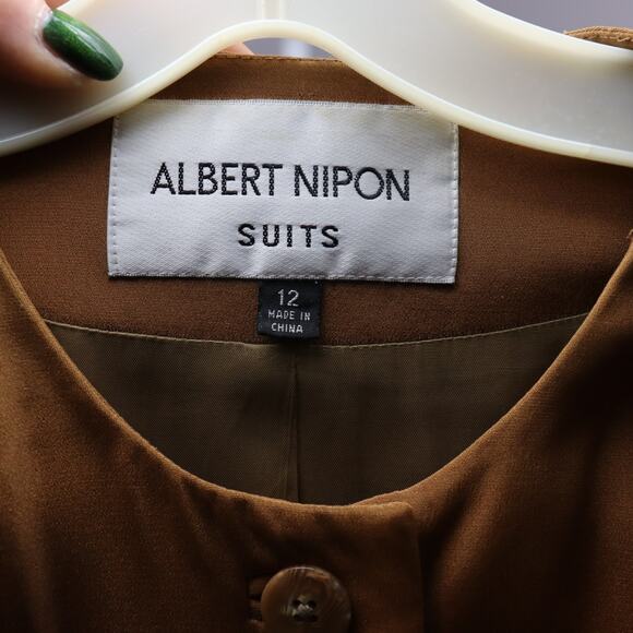 Albert Nipon Camel Brown Button Front Blazer Jacket Size 12 - Picture 3 of 3